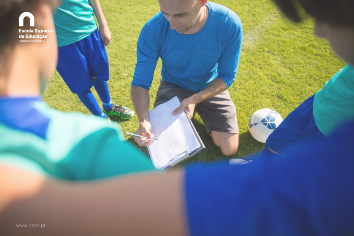 Conferência “O Treinador de Futebol, Experiências em Diferentes Contextos”